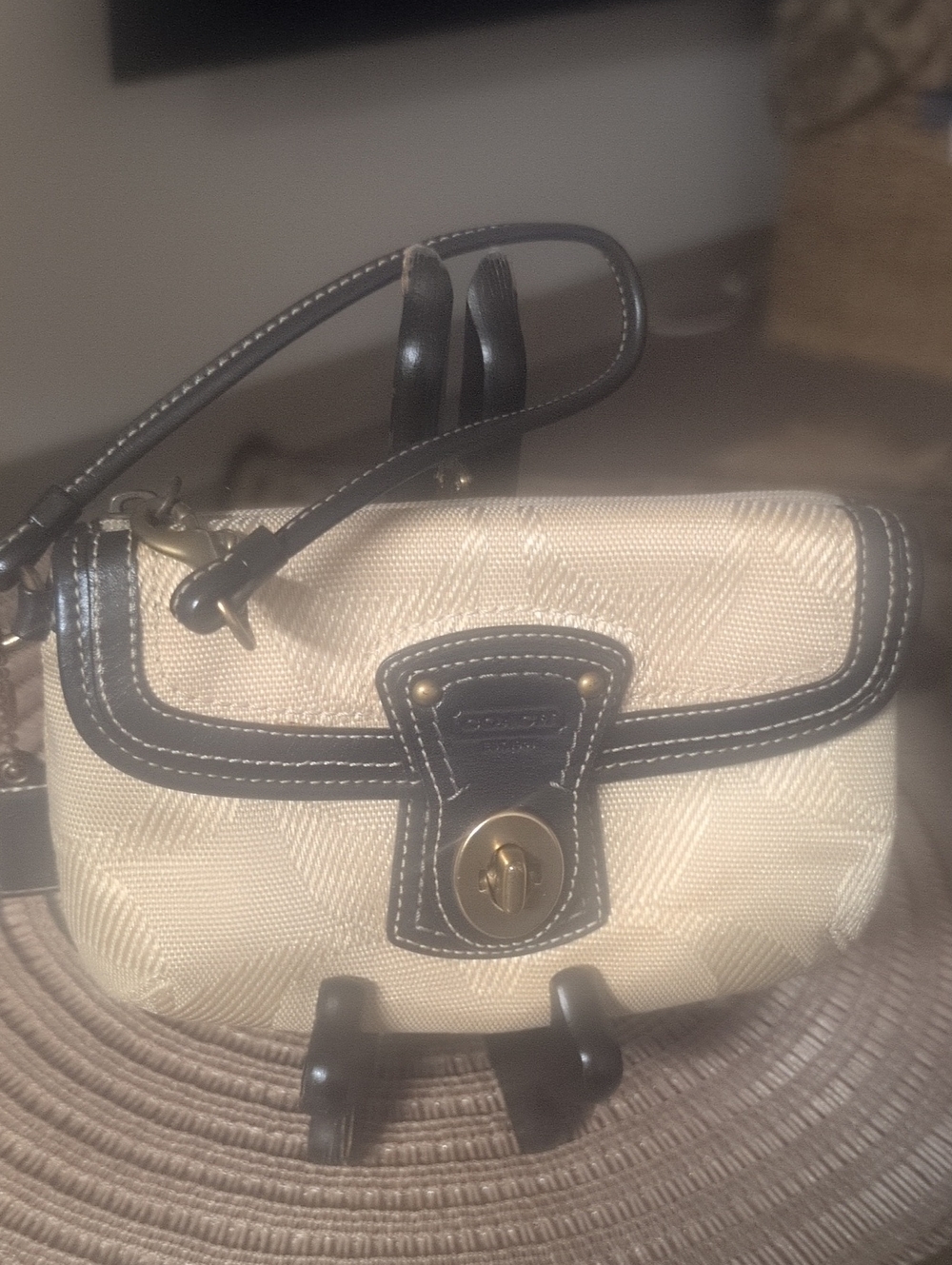Coach legacy Signature Small Wristlet in Cream and Black